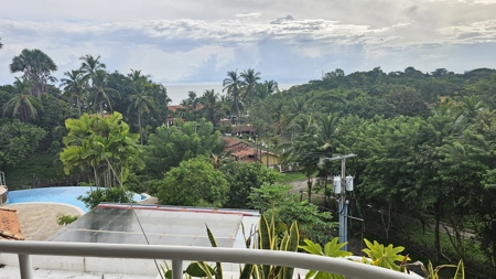 4-Bedroom Beachside Condo with Ocean Views in Mirador Las La - image 37