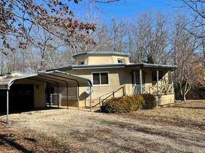Octagonal shaped home in Ozark Acres, AR for sale - image 2