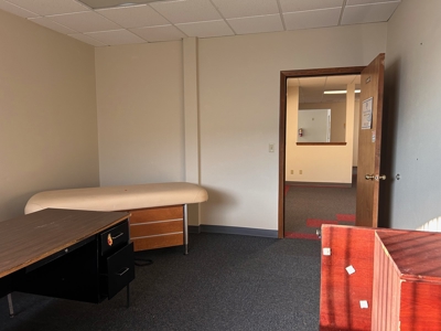 Commercial Lease In Yakima, WA - image 3