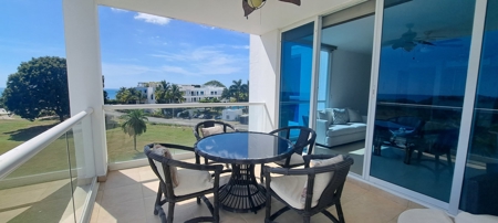 Spacious 3-Bedroom Oceanfront Condo PH Ocean 2, Playa Blanca - image 6