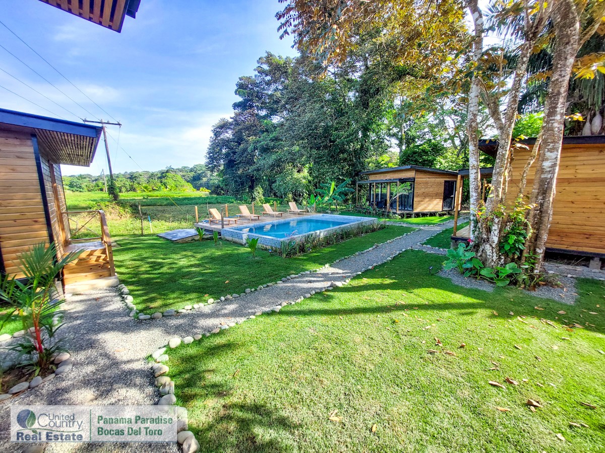 Turnkey Rental Cabins with Pool — Big Creek, Isla Colón - 19