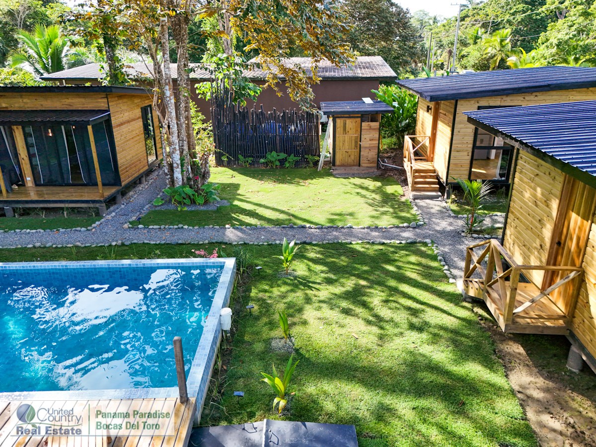 Turnkey Rental Cabins with Pool — Big Creek, Isla Colón - 20