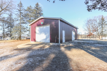 Riverfront Home for Sale in Marquette County, Wisconsin - image 40