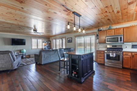 Riverfront Home for Sale in Marquette County, Wisconsin - image 11