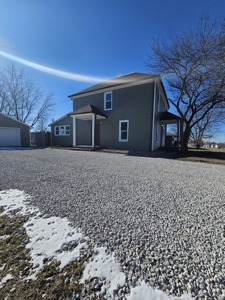 Home For Sale in Unionville, Missouri - image 2
