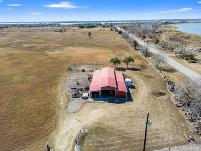 BARNDOMINIUM!!! 25 Acres with Coastal Hay Production - image 30