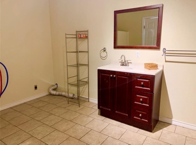 Home For Sale In Mangum, Oklahoma - image 16