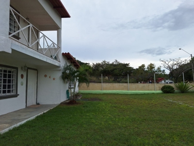 3-Bedroom Beach House with Pool & Jacuzzi in Costa Esmeralda - image 15
