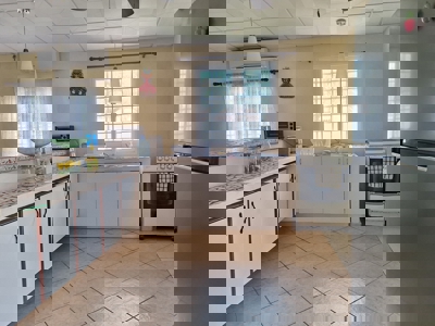 3-Bedroom Beach House with Pool & Jacuzzi in Costa Esmeralda - image 22