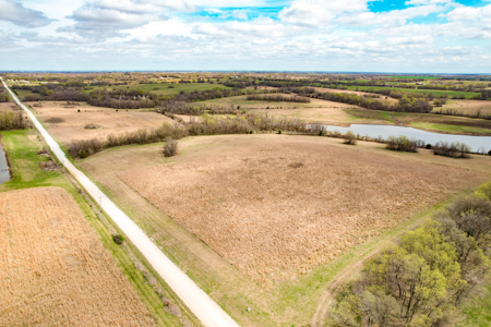 Acreage For Sale in Garden City, MO! - image 12