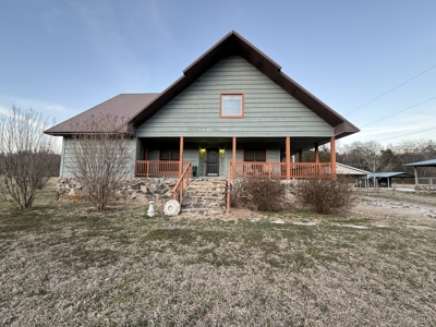 Beautiful Home in White River Estates Subdivision - image 33