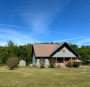 Beautiful Home in White River Estates Subdivision - image 42