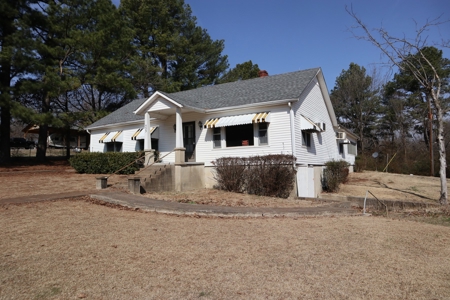 In Town Home, Shop & Acreage With Development Potential - image 48