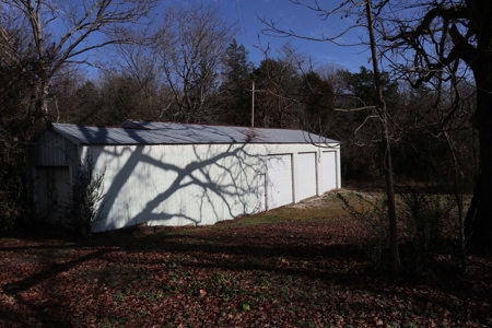 In Town Home, Shop & Acreage With Development Potential - image 8