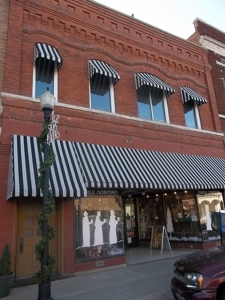 Commercial Building for Sale in Chanute, KS - image 4