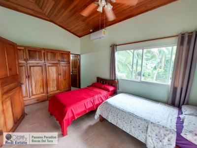 Titled Big Creek Home and Adjacent Lot for Sale, Isla Colon - image 5