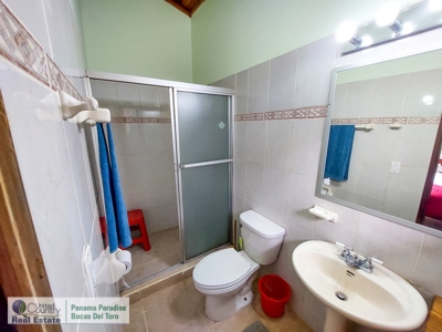 Titled Big Creek Home and Adjacent Lot for Sale, Isla Colon - image 6