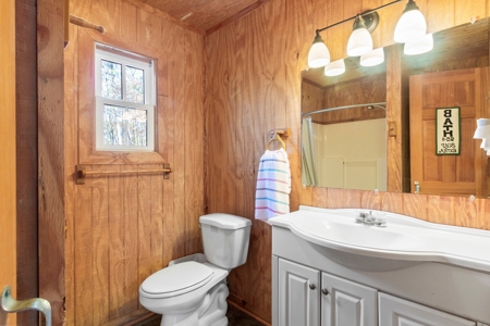 Cabins with Greers Ferry Lake View For Sale in Higden, AR - image 30