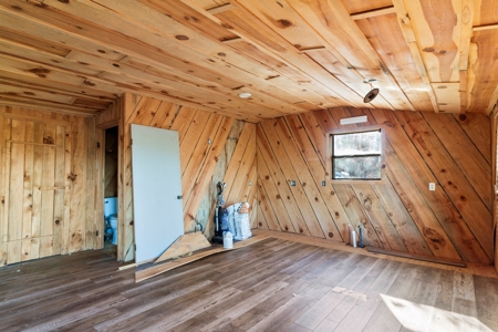 Cabins with Greers Ferry Lake View For Sale in Higden, AR - image 12