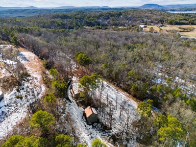 Cabins with Greers Ferry Lake View For Sale in Higden, AR - image 4