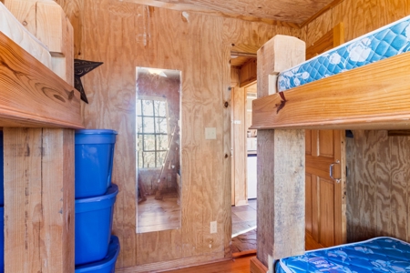 Cabins with Greers Ferry Lake View For Sale in Higden, AR - image 34