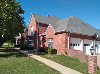 Equine Ranch with Custom Georgian Home in De Kalb Texas - image 13