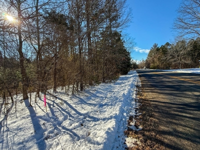 Country Paradise: 6.83 Wooded Acres Near Buggs Island Lake - image 30