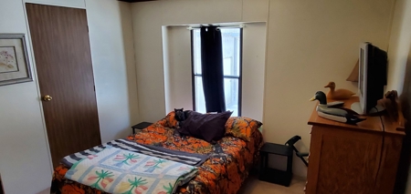 Investment Property or Starter Home in Wooded Setting!!! - image 5