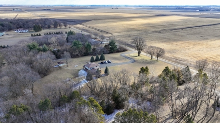 5 Acre Home with 3 bedrooms, 3 baths South of Rock Falls, IL - image 40