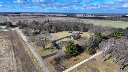 5 Acre Home with 3 bedrooms, 3 baths South of Rock Falls, IL - image 32