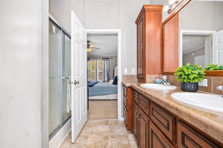 Home In Fort White Florida on 1 Acre - image 4