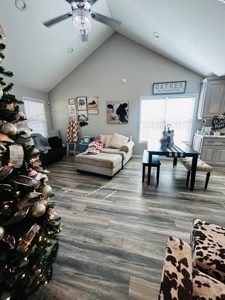 Country Cottage in the Country! - image 7