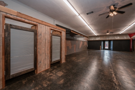 Prime Downtown Hughes Springs Commercial Building - image 10