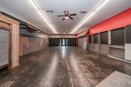 Prime Downtown Hughes Springs Commercial Building - image 11