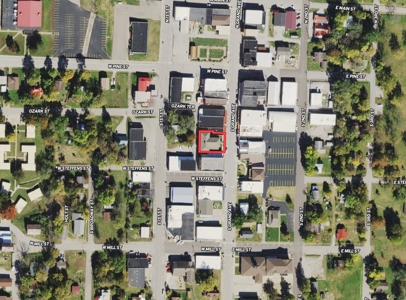 Commercial Apartment Building in Texas County Missouri - image 2