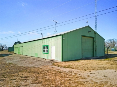 Missouri Ozarks Horse Farm & Cattle Ranch with Family Home - image 36