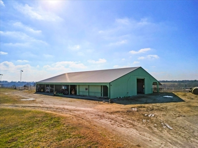 Missouri Ozarks Horse Farm & Cattle Ranch with Family Home - image 38