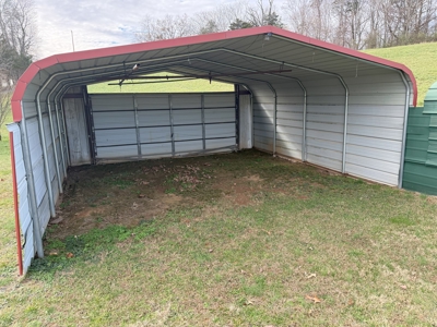 Online Only Auction 4 bedroom home in Tompkinsville - image 17
