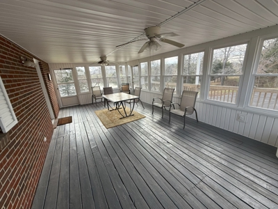 Online Only Auction 4 bedroom home in Tompkinsville - image 14