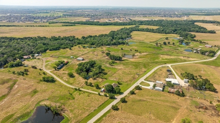 Land with Road Frontage for Sale in Aubrey, Texas - image 1
