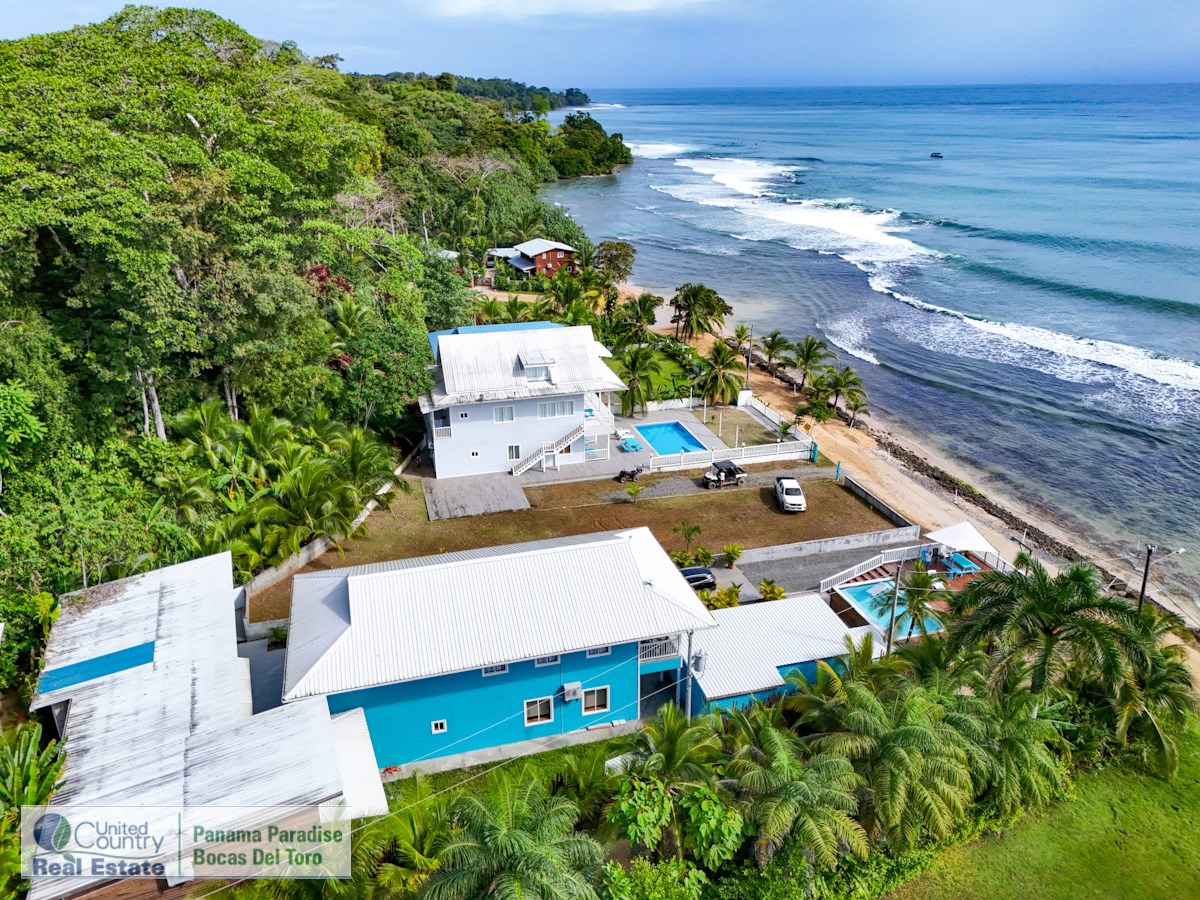 Grand complexe familial / Location de vacances — Plage Paunch, Isla Colón - 2