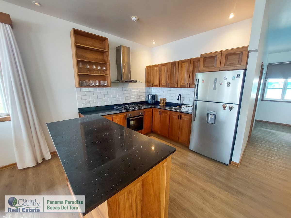 Grand complexe familial / location de vacances — Plage Paunch, Isla Colón - 27