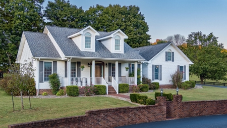 Country Home and Farm Land in Burkesville, Kentucky - image 6