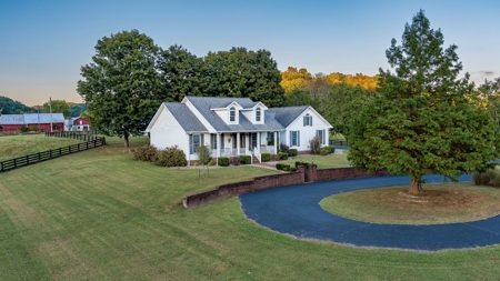 Country Home and Farm Land in Burkesville, Kentucky - image 3