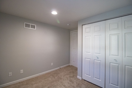 Remodeled Anamosa Home For Sale - image 10