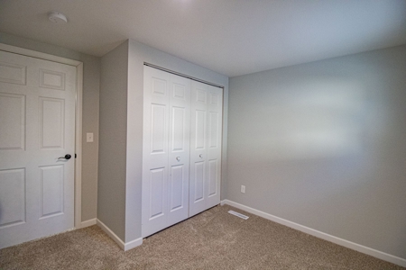 Remodeled Anamosa Home For Sale - image 9