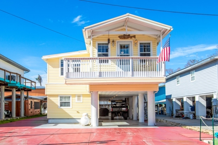 Water Front Coastal Home - image 1