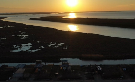 Coastal Paradise with Stunning Sunset Views! - image 23