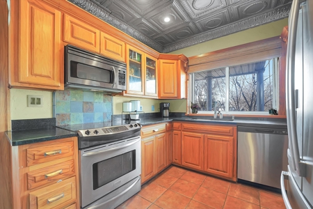 Beautifully restored Colonial Brick Home For Sale Mangum OK - image 10