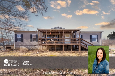 Hobby Farm for Sale in Oregon County Missouri - image 1